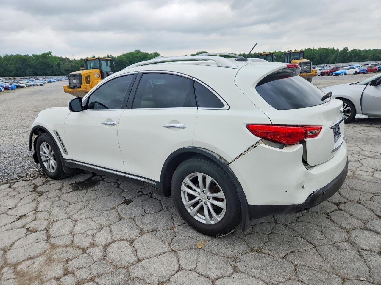 INFINITI Fx Base
