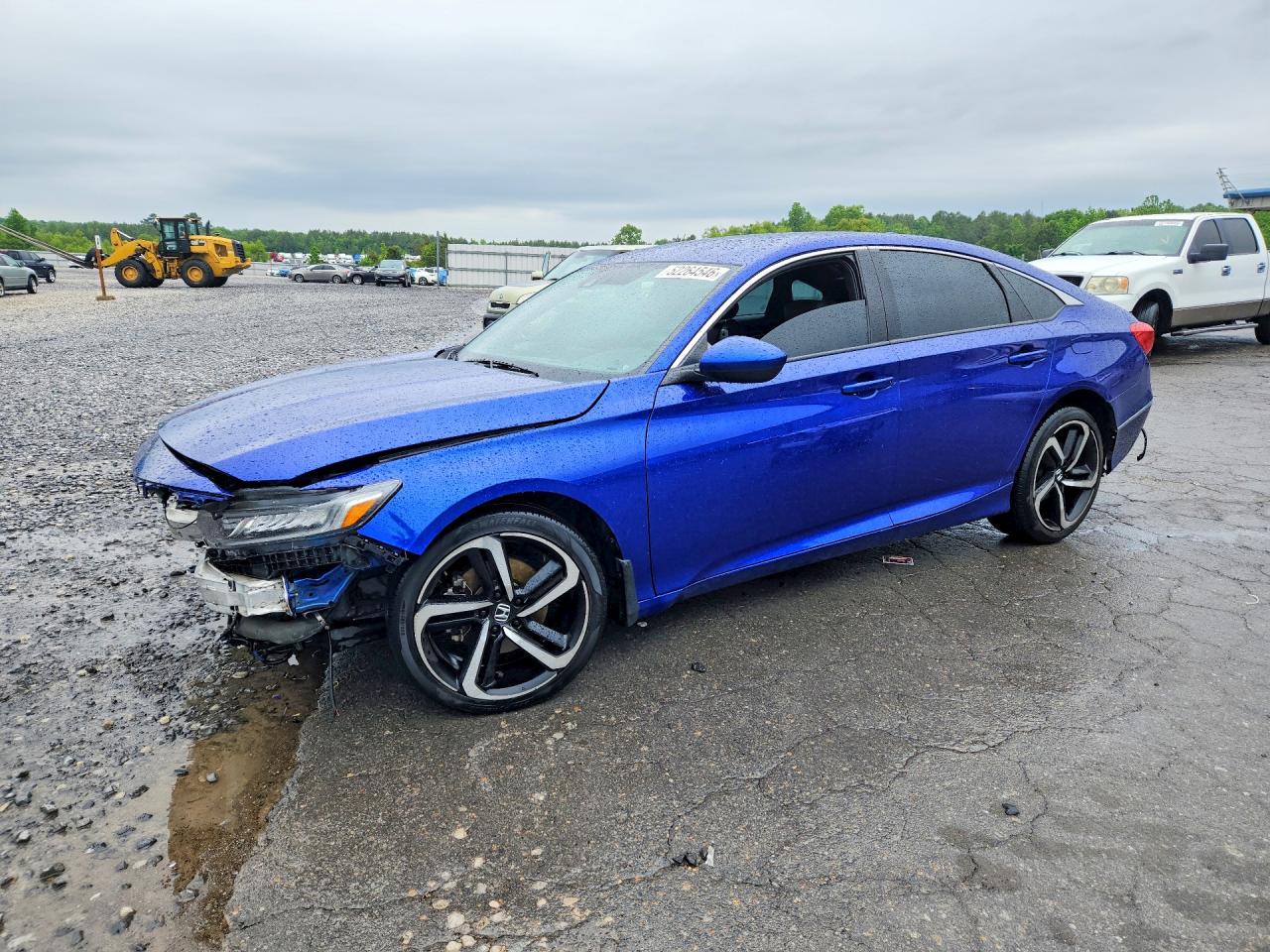 Salvage Honda Accord Image