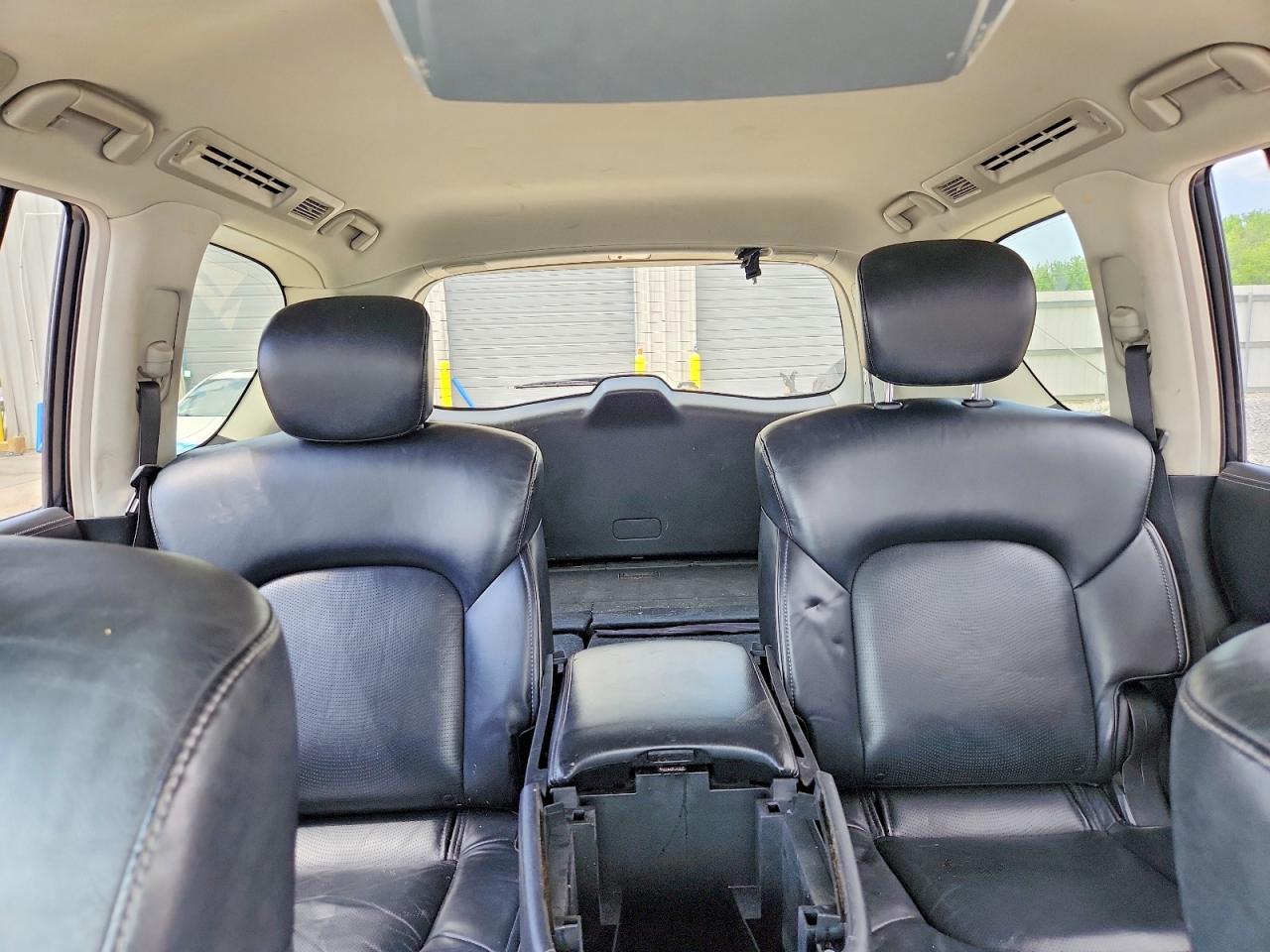 INFINITI Qx Base