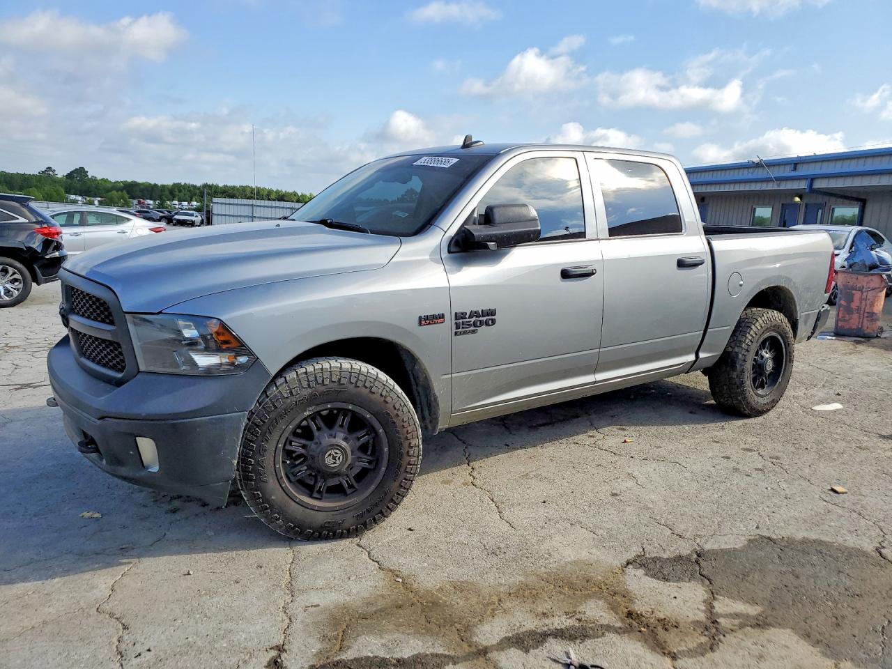 Salvage Ram 1500 Image