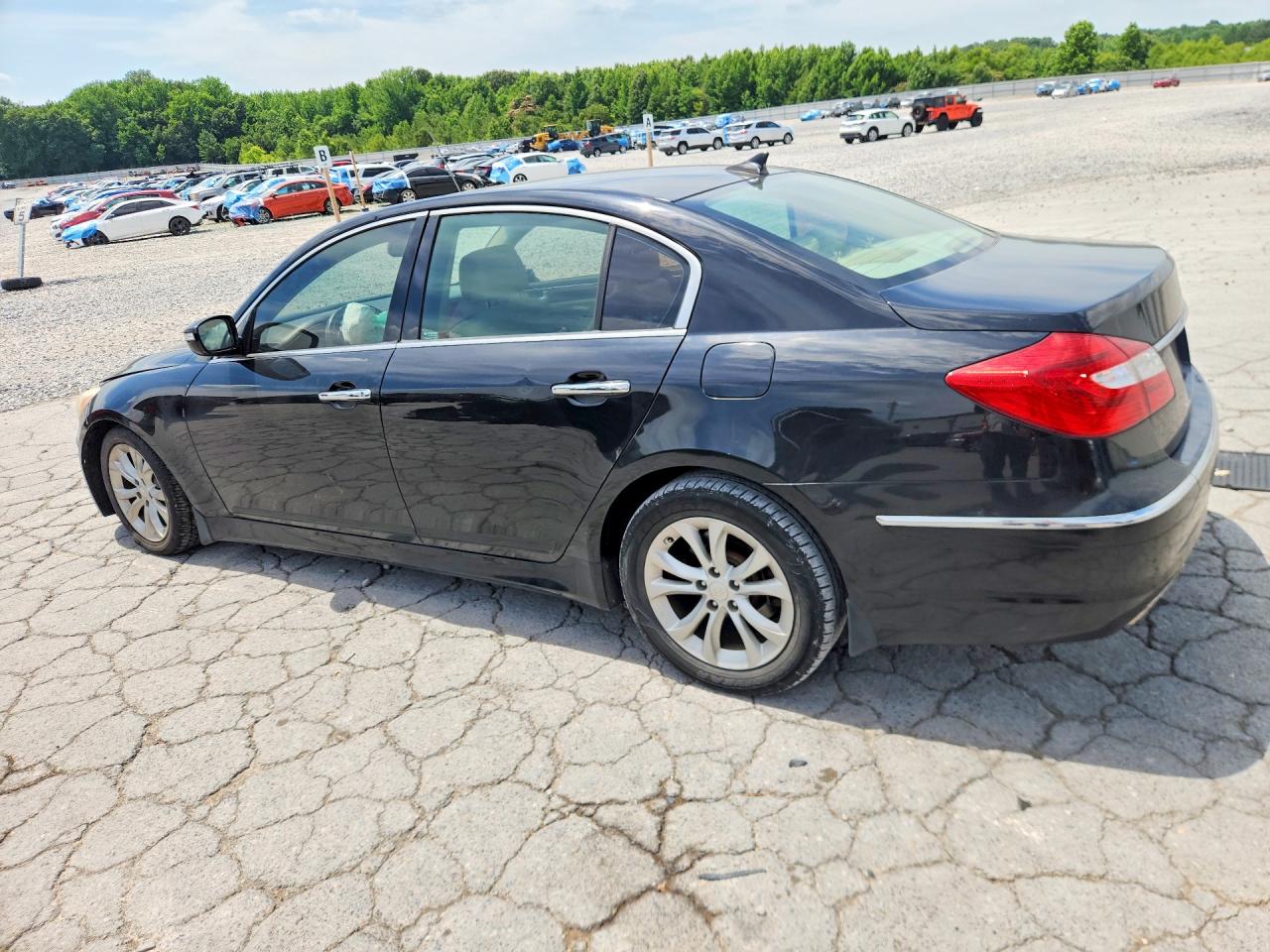 Hyundai Genesis 3.8l