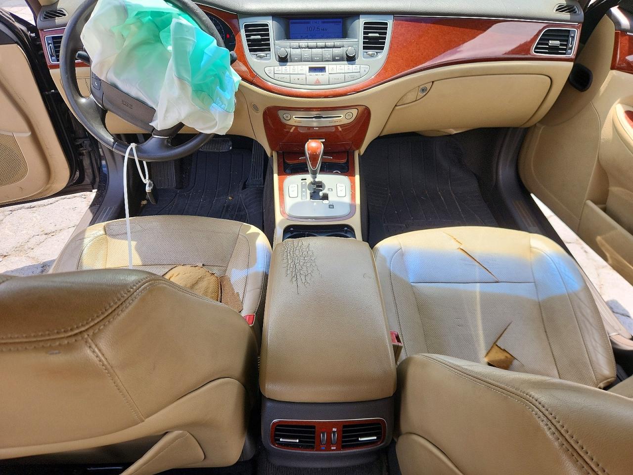 Hyundai Genesis 3.8l