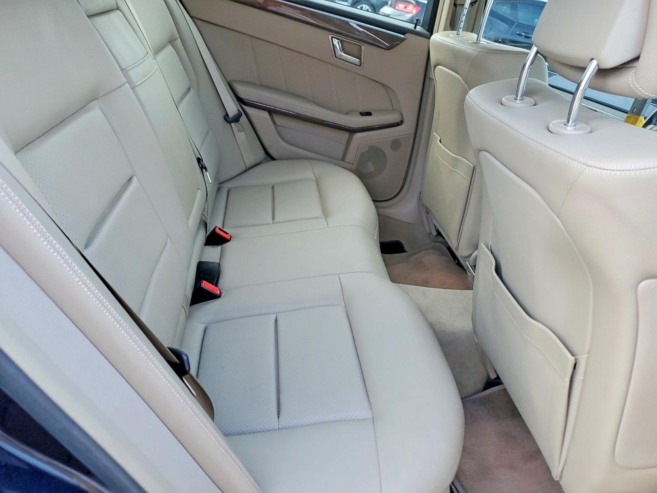 Mercedes-Benz E-Class 350