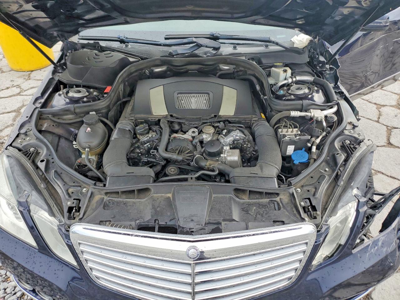 Mercedes-Benz E-Class 350