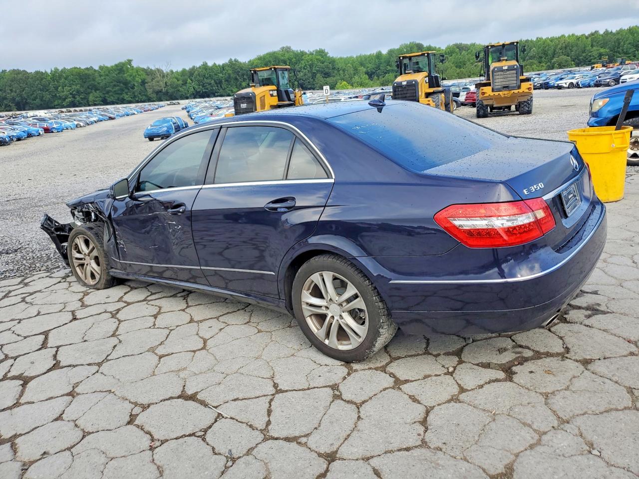 Mercedes-Benz E-Class 350