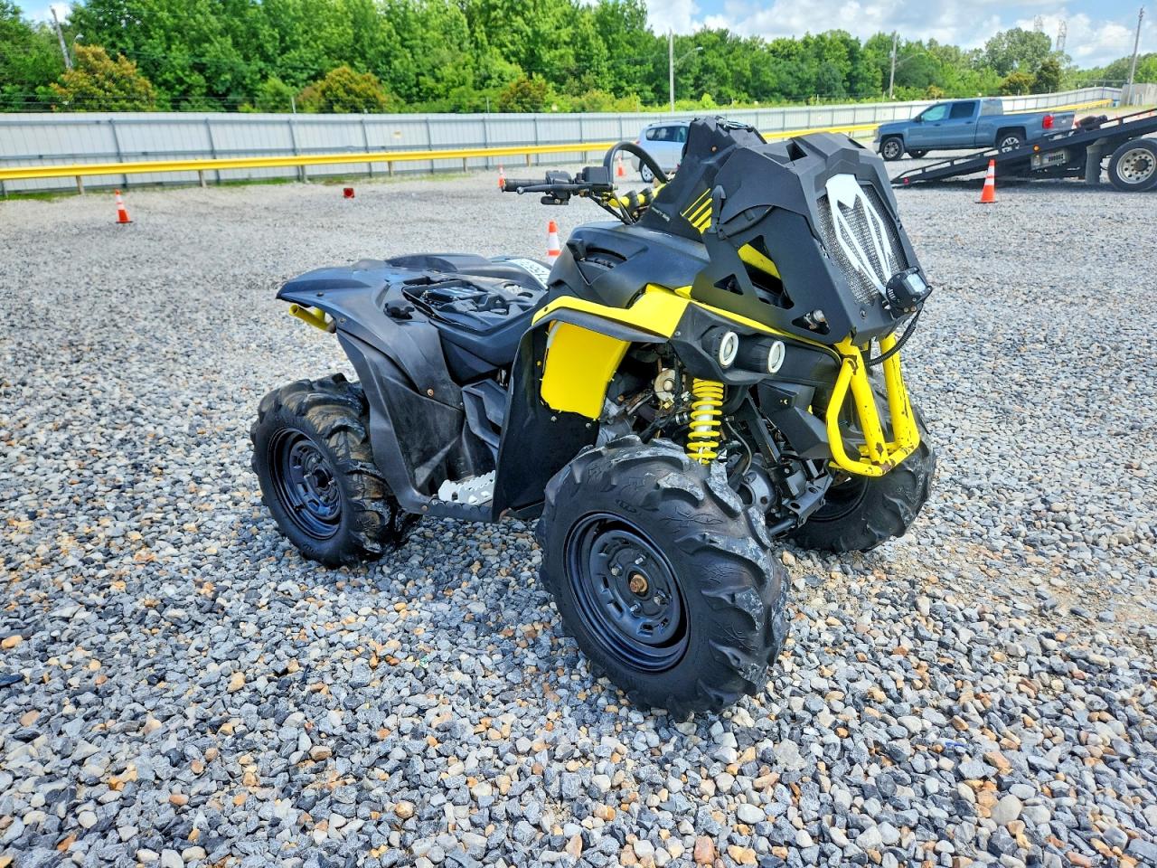 Salvage Can-Am Atv Image