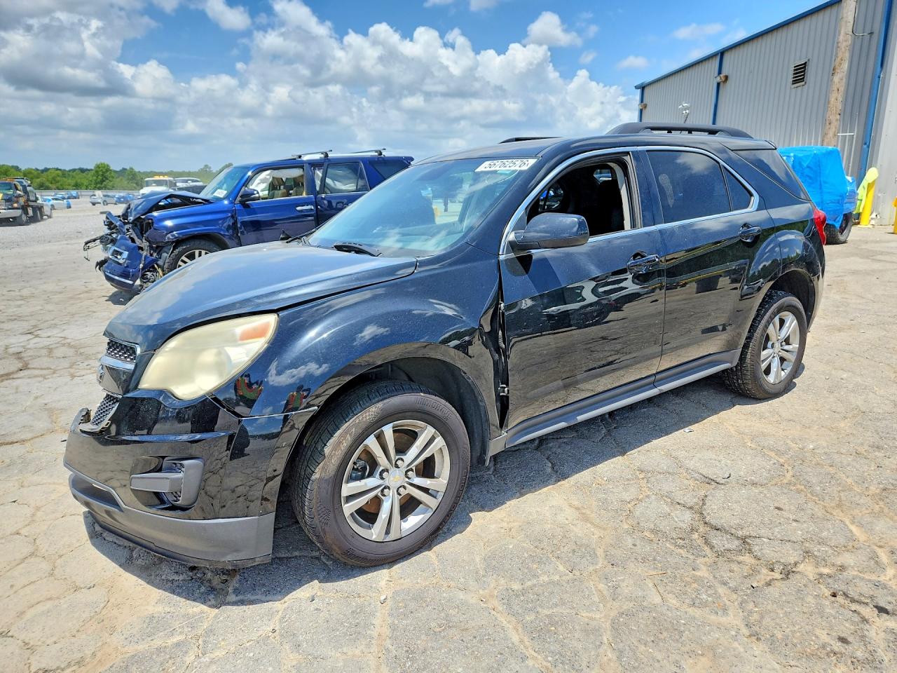Salvage Chevrolet Equinox Image