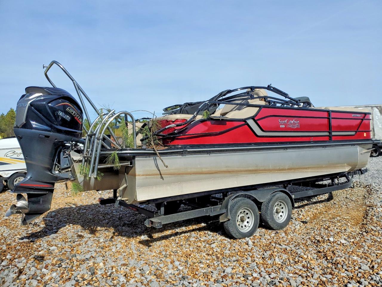 Sun Tracker Boat