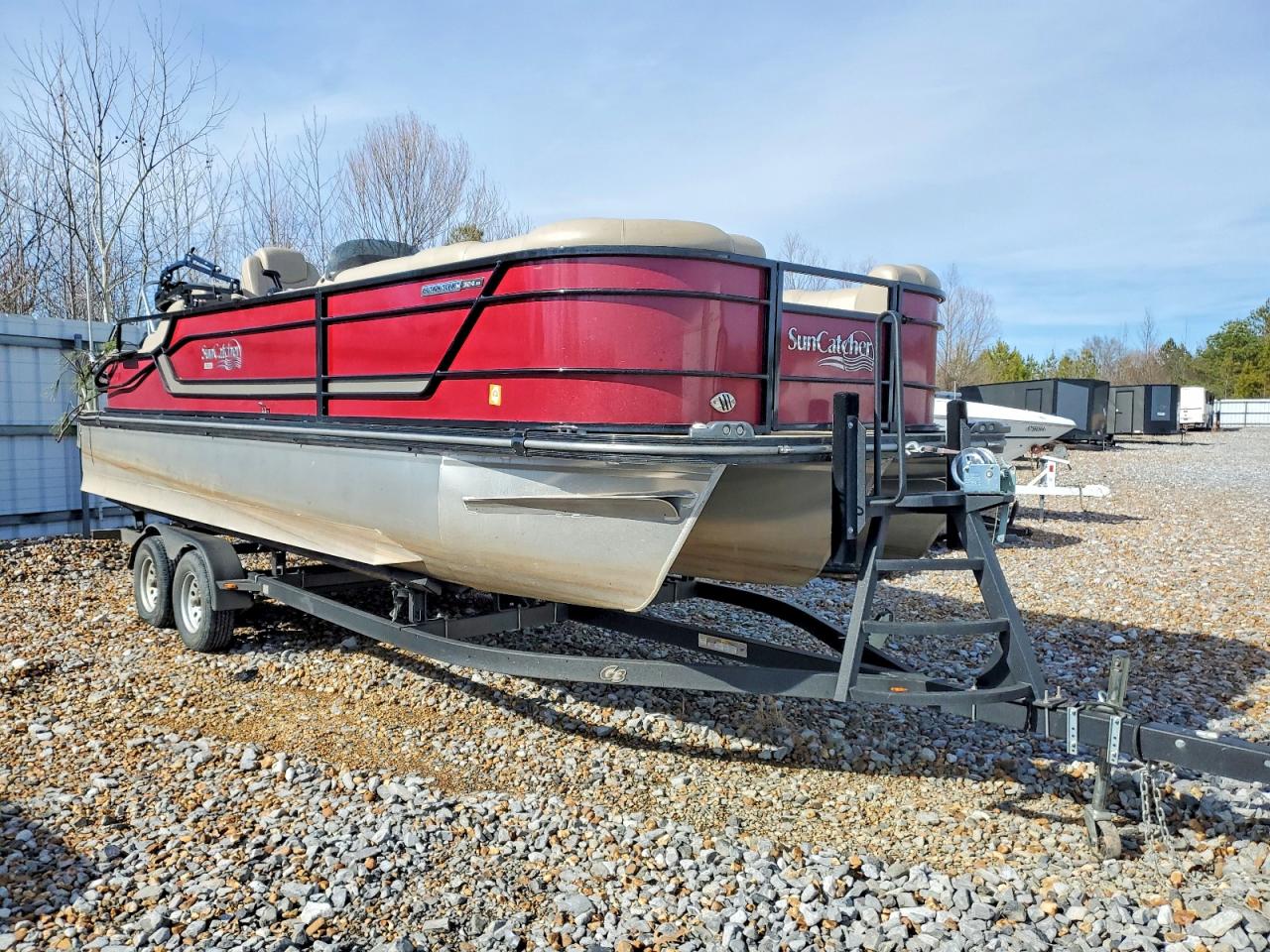 Salvage Sun Tracker Boat Image