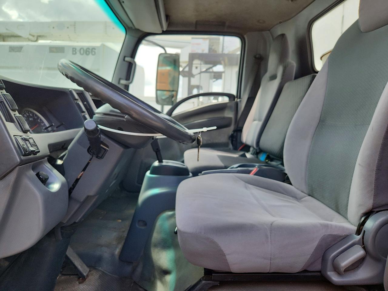 Isuzu Nqr