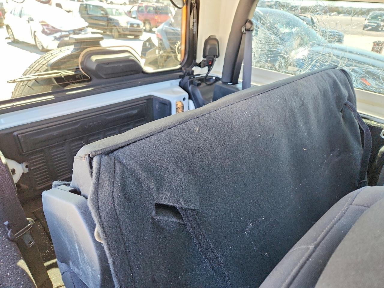 Jeep Wrangler Sport