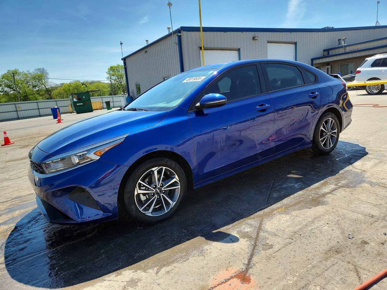 Salvage Kia Forte Image
