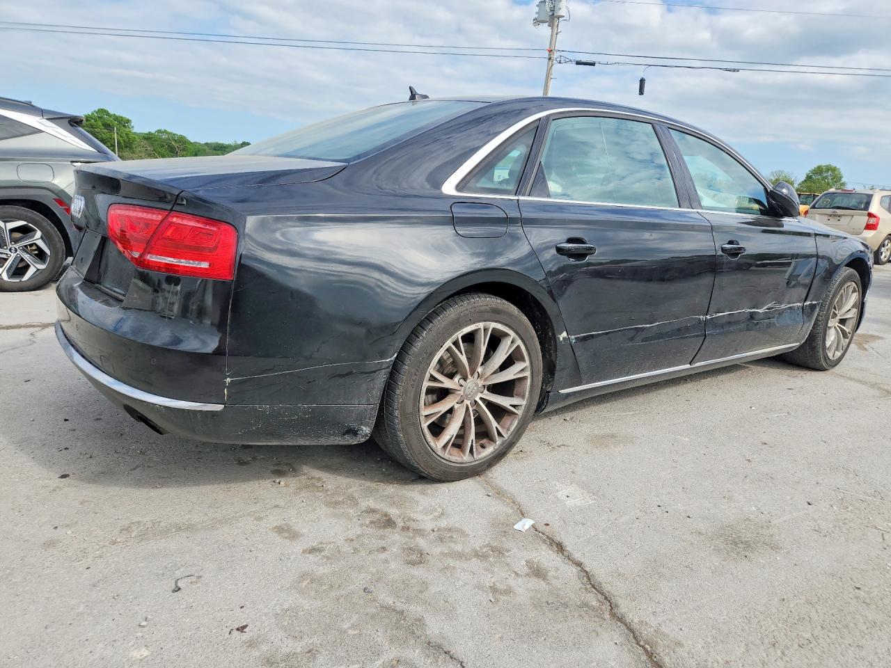 Audi A8 L Quattro