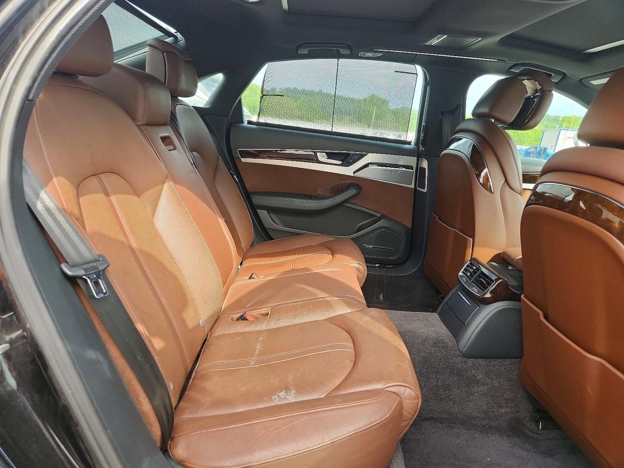 Audi A8 L Quattro