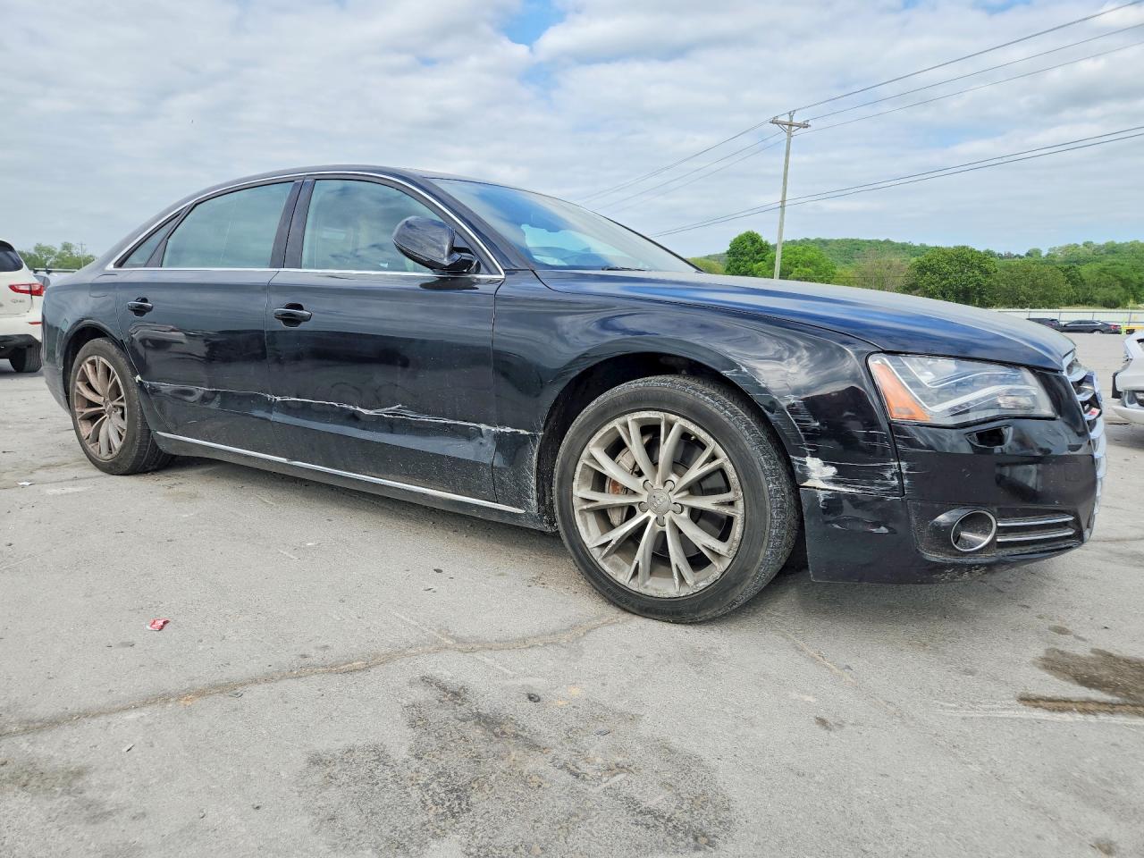 Audi A8 L Quattro