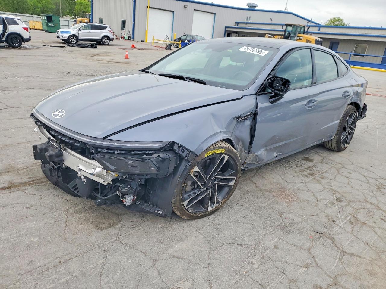 Salvage Hyundai SONATA Image