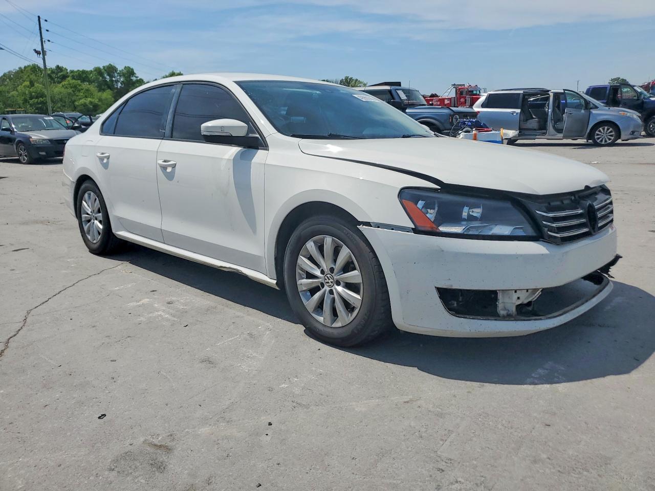 Volkswagen Passat S