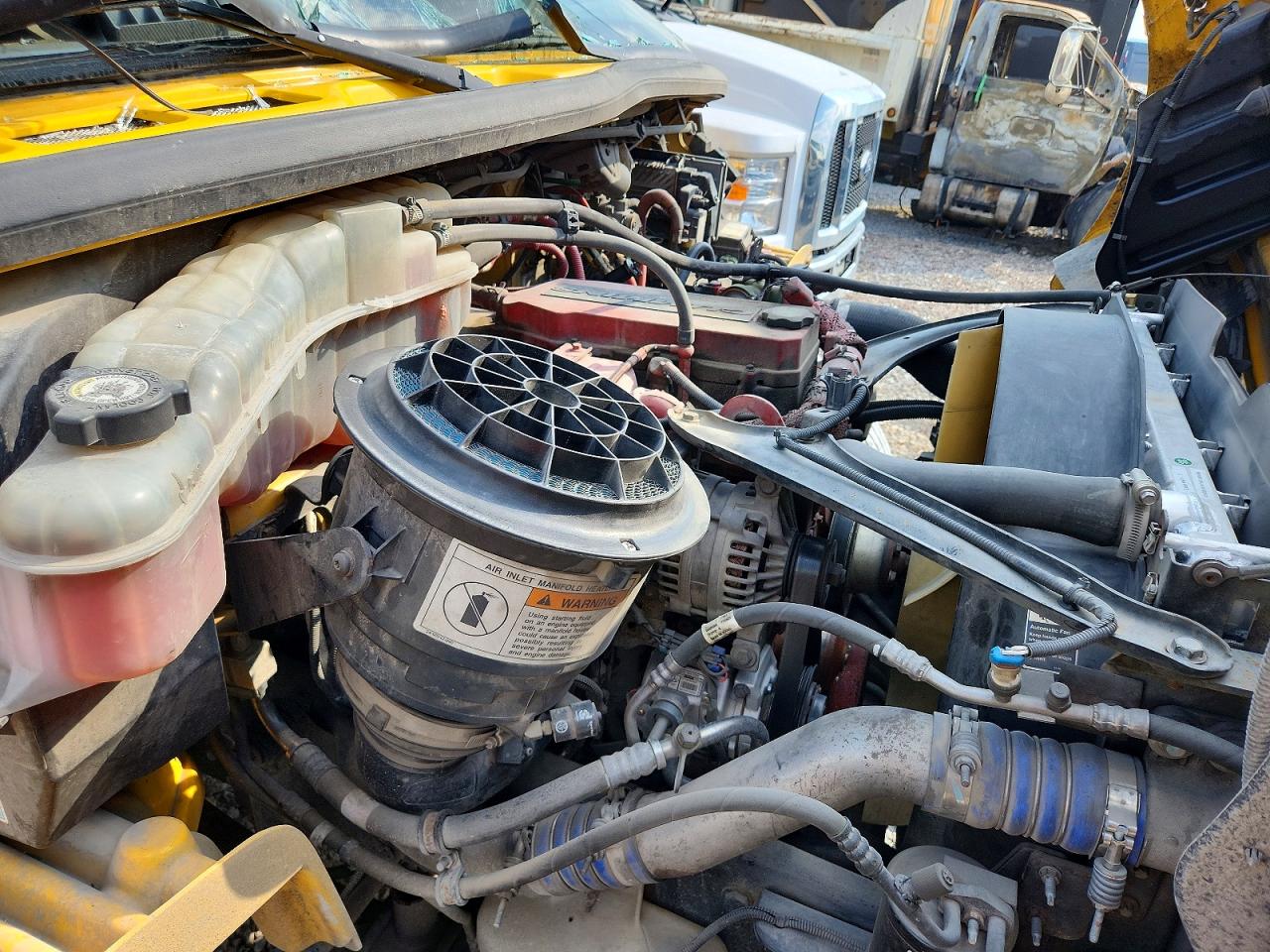Freightliner M2 100