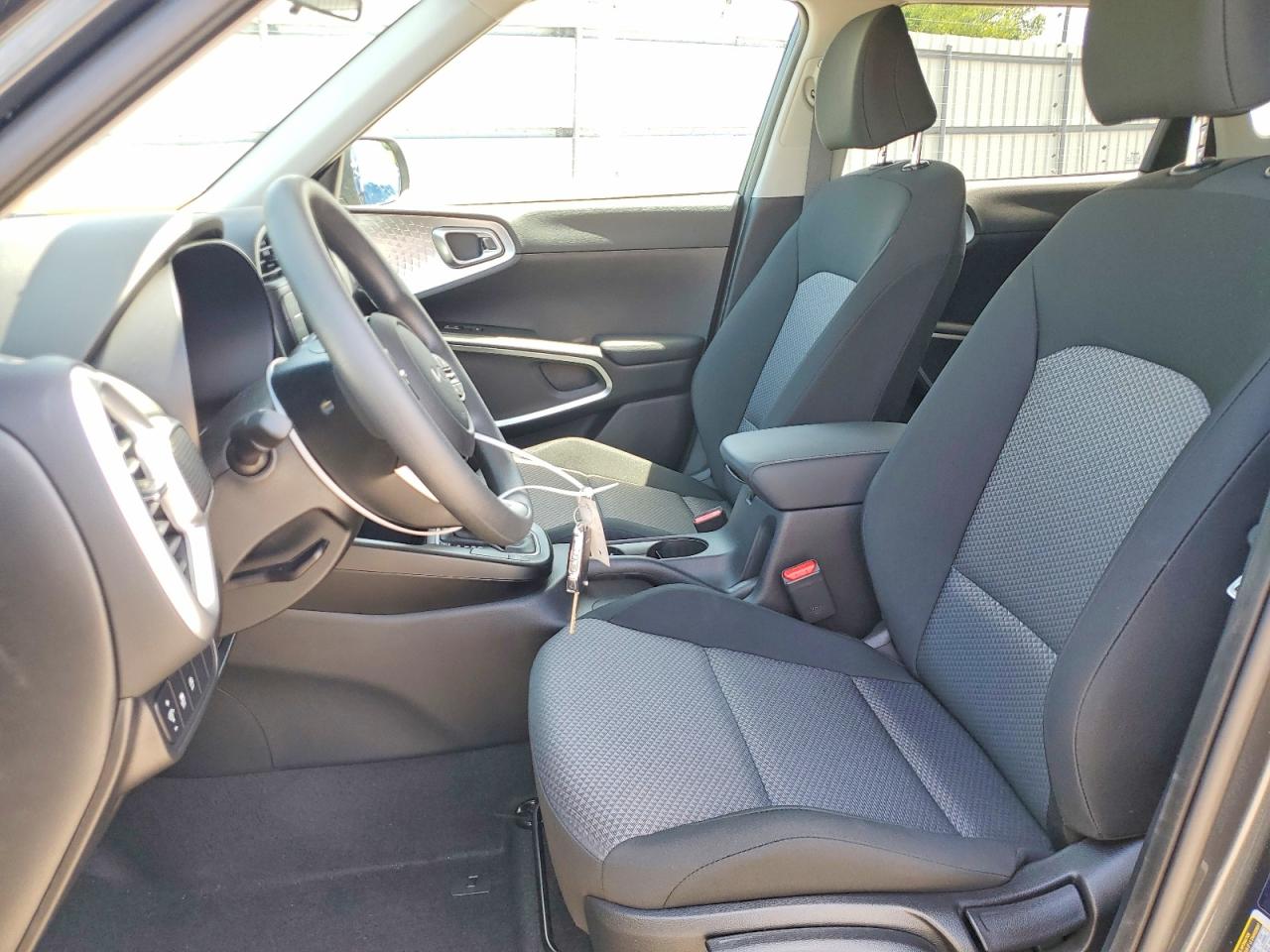 Kia Soul Lx