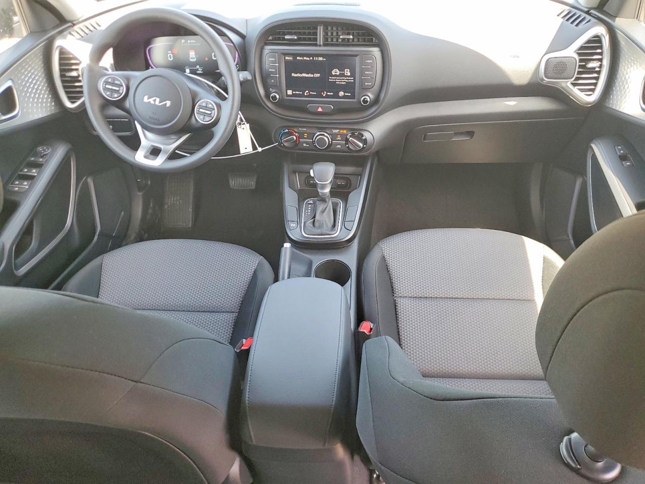 Kia Soul Lx
