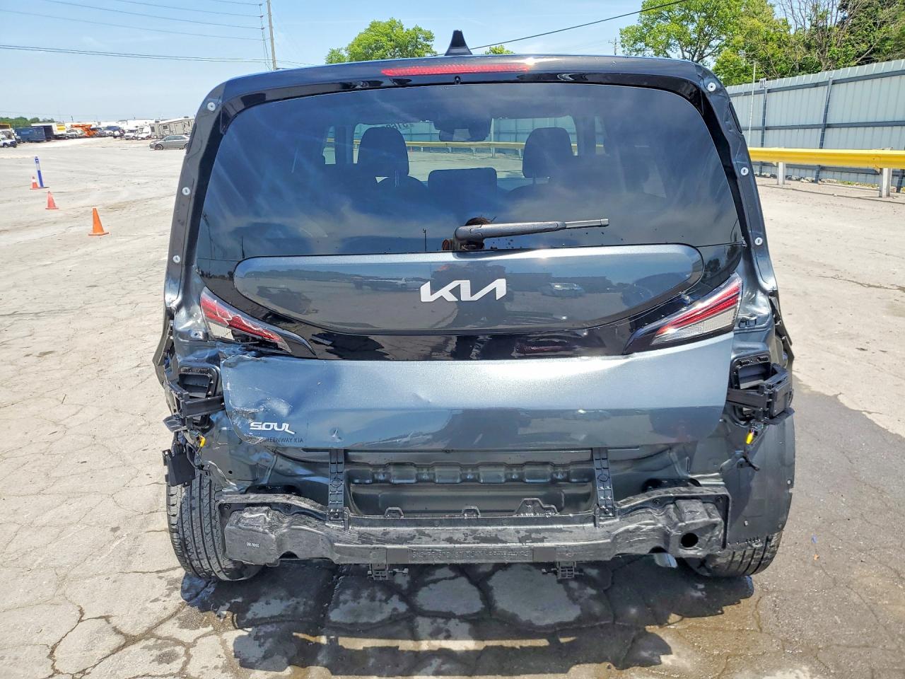 Kia Soul Lx