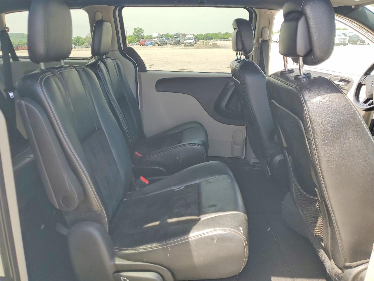 Dodge Caravan Sxt