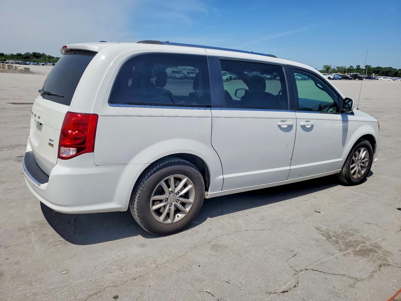 Dodge Caravan Sxt