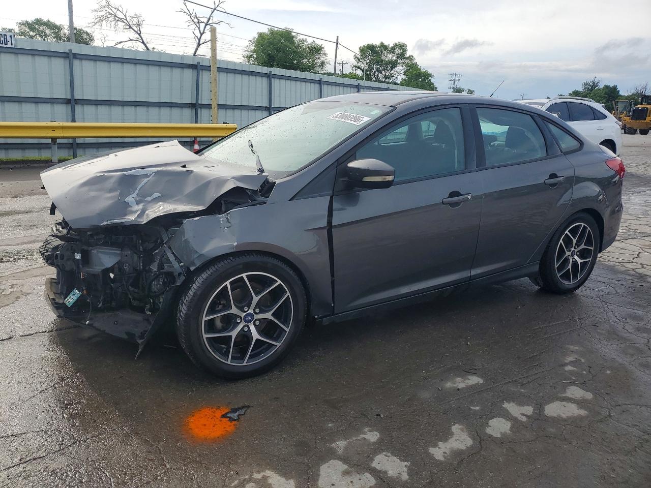 Salvage Ford Focus Image