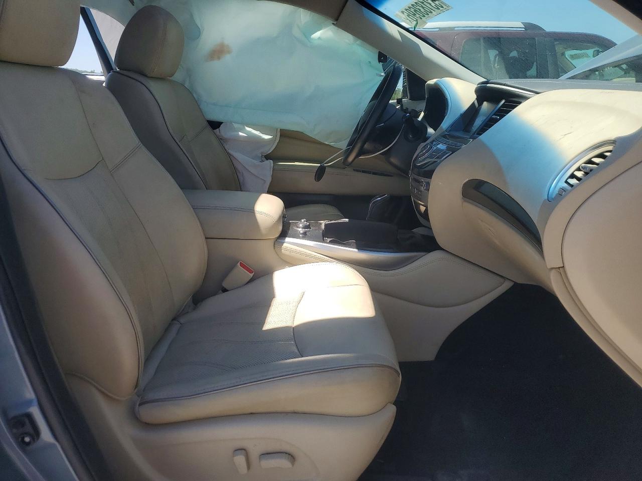 INFINITI Qx Base