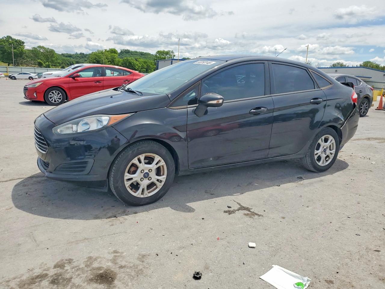Salvage Ford Fiesta Image
