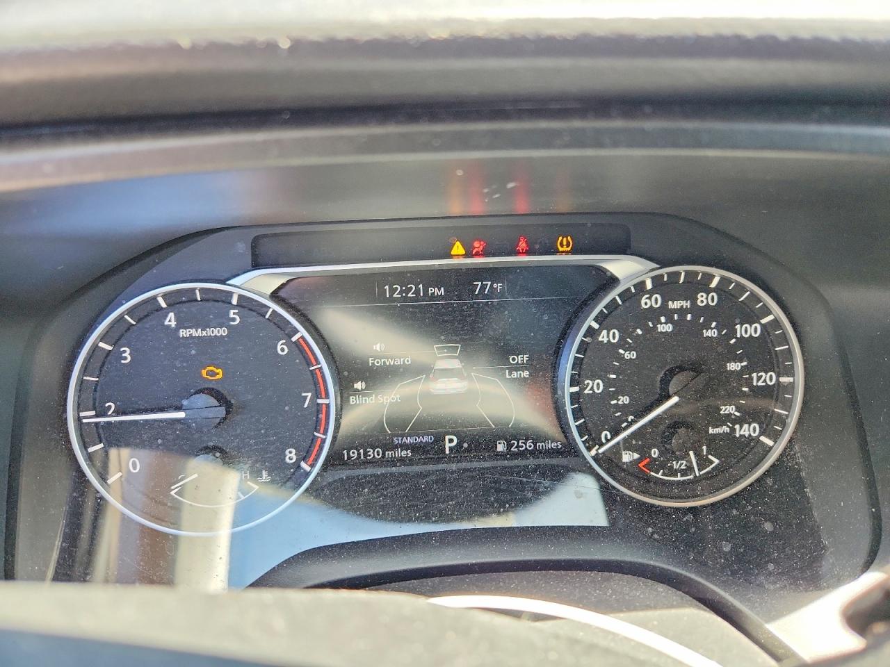Nissan Rogue S