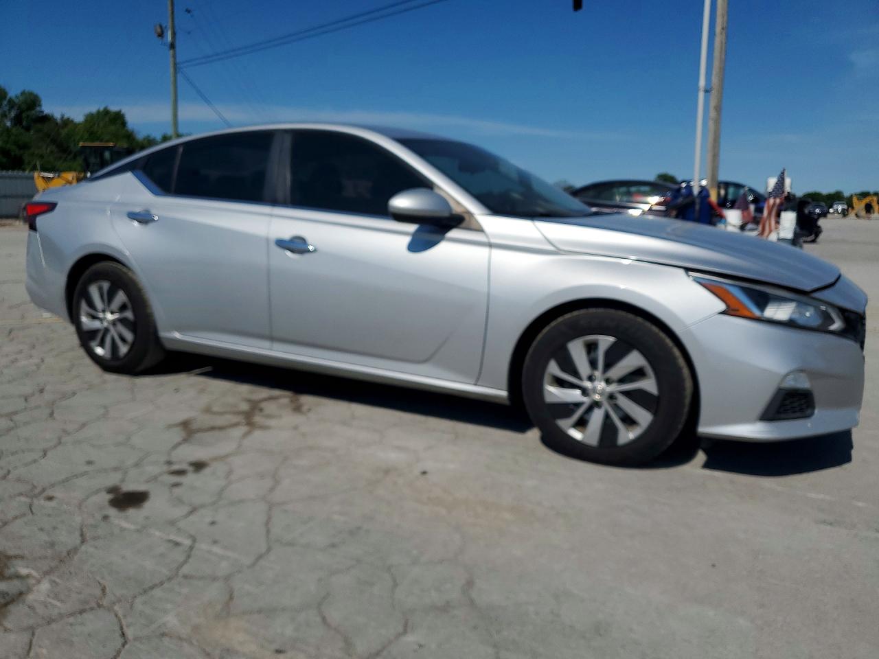 Nissan Altima S