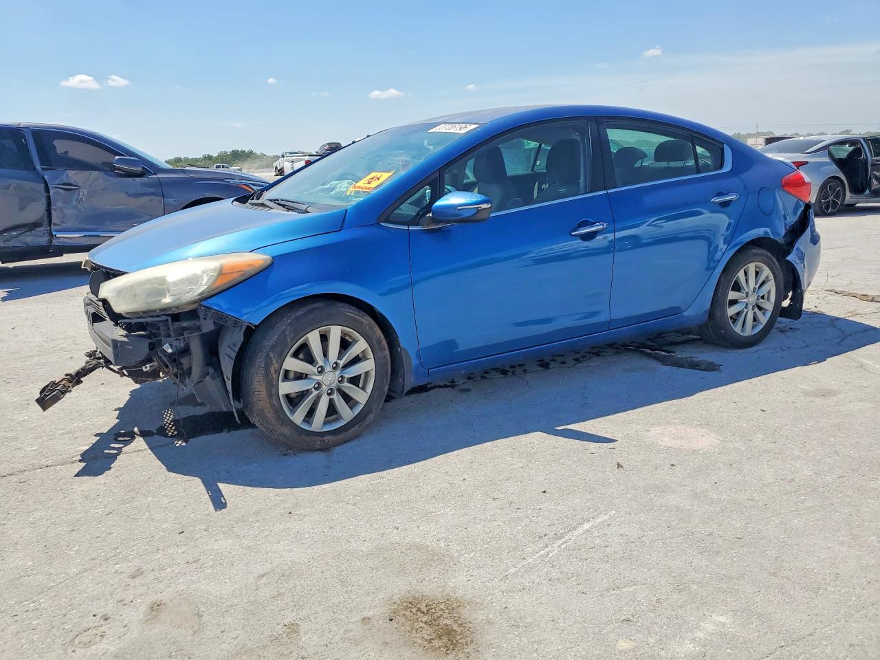 Salvage Kia Forte Image