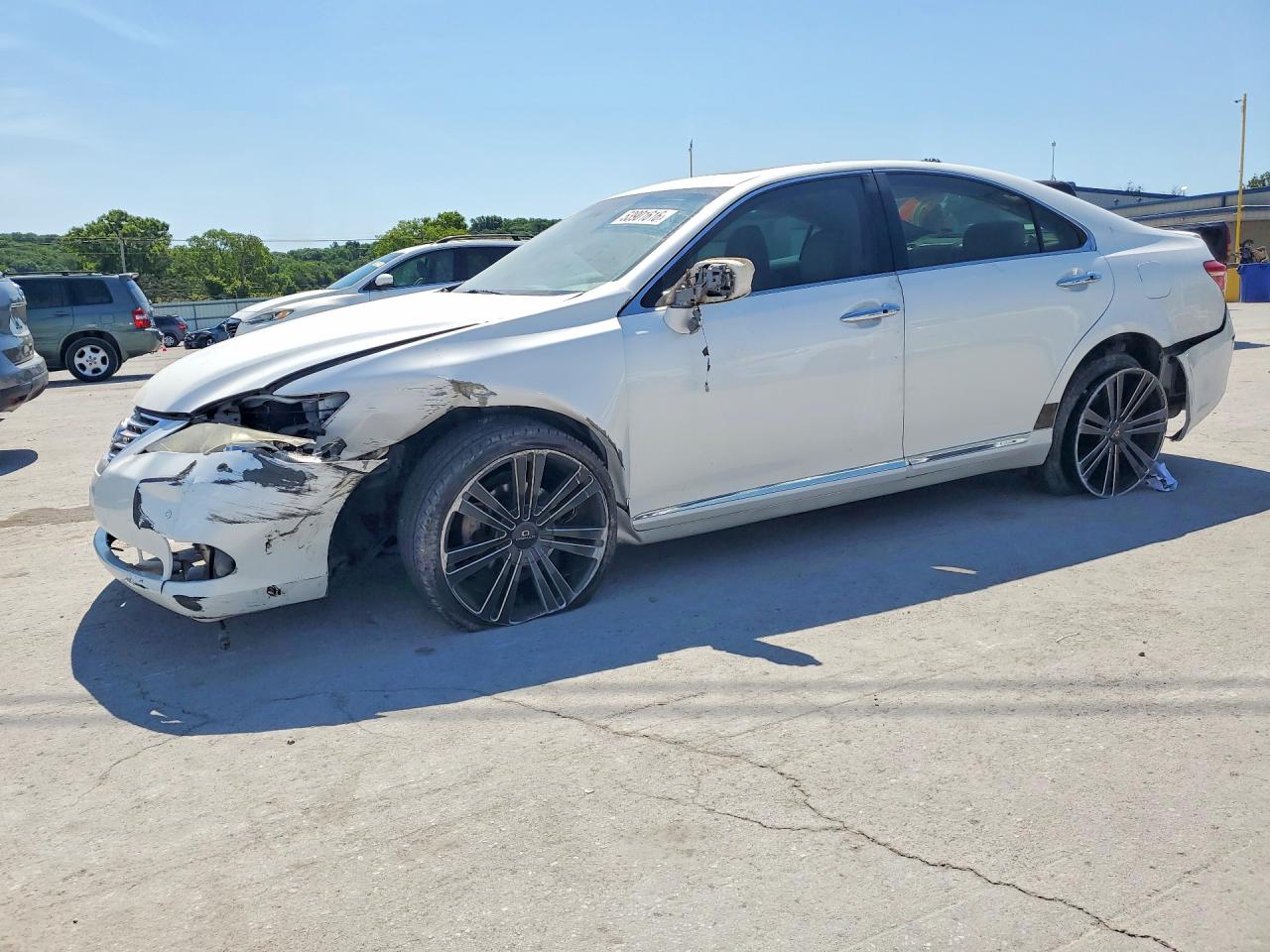Salvage Lexus Es Image