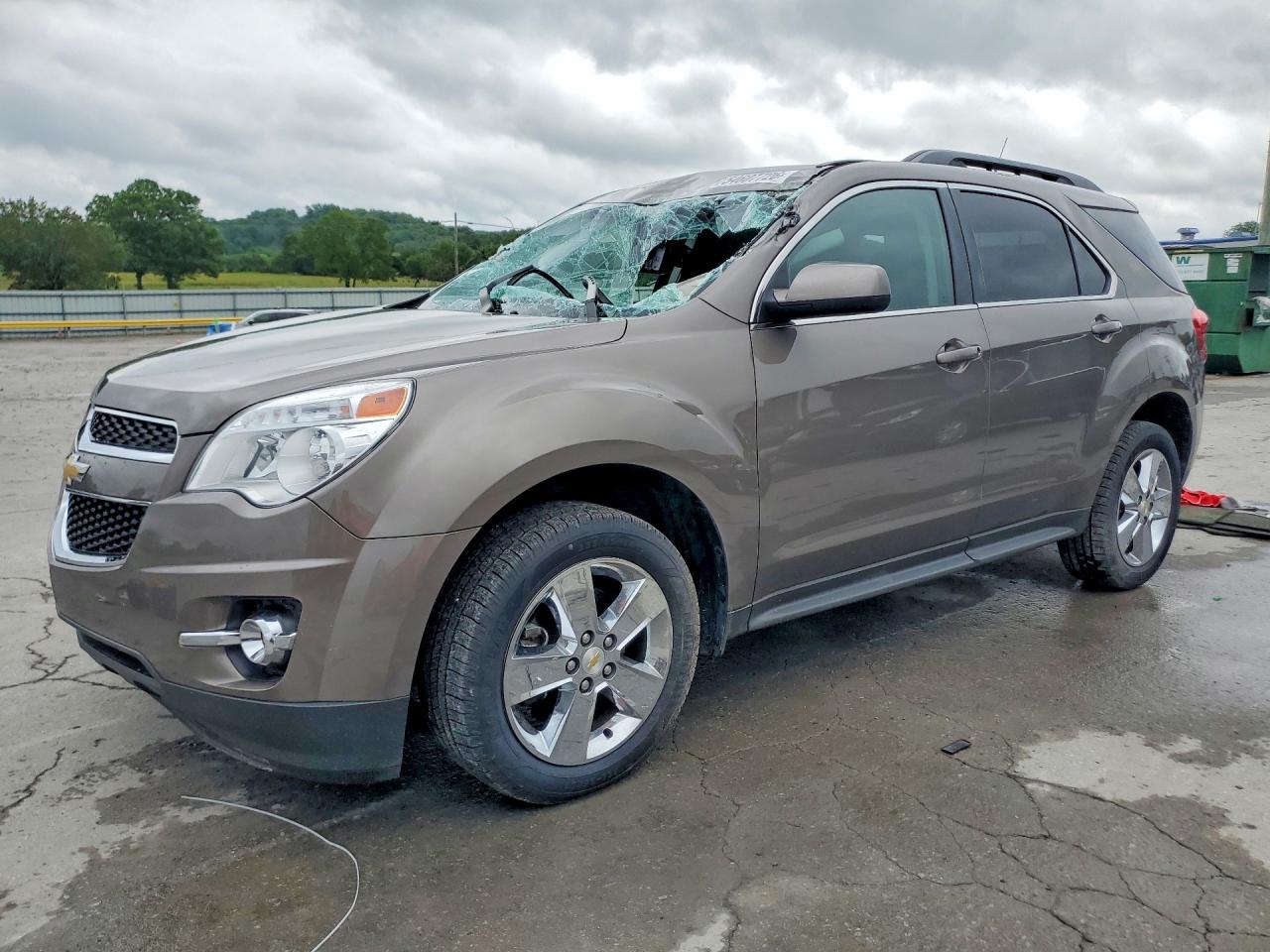 Salvage Chevrolet Equinox Image
