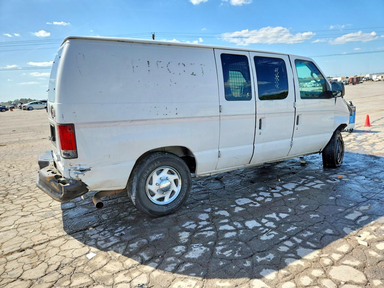 Ford Econoline E250 Van