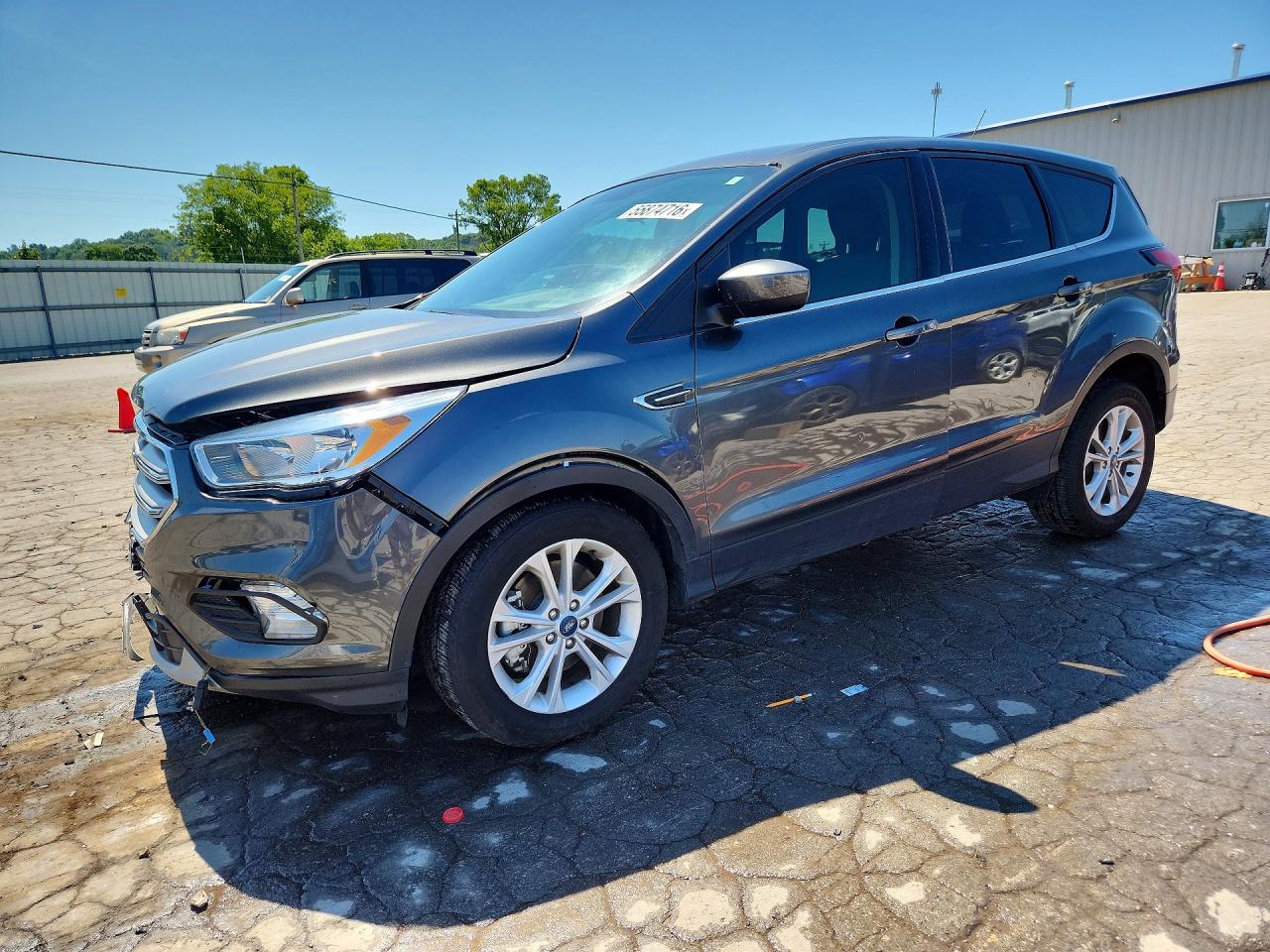 Salvage Ford Escape Image