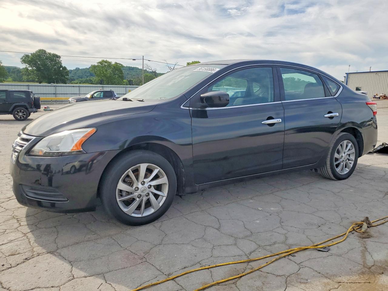 Salvage Nissan Sentra Image