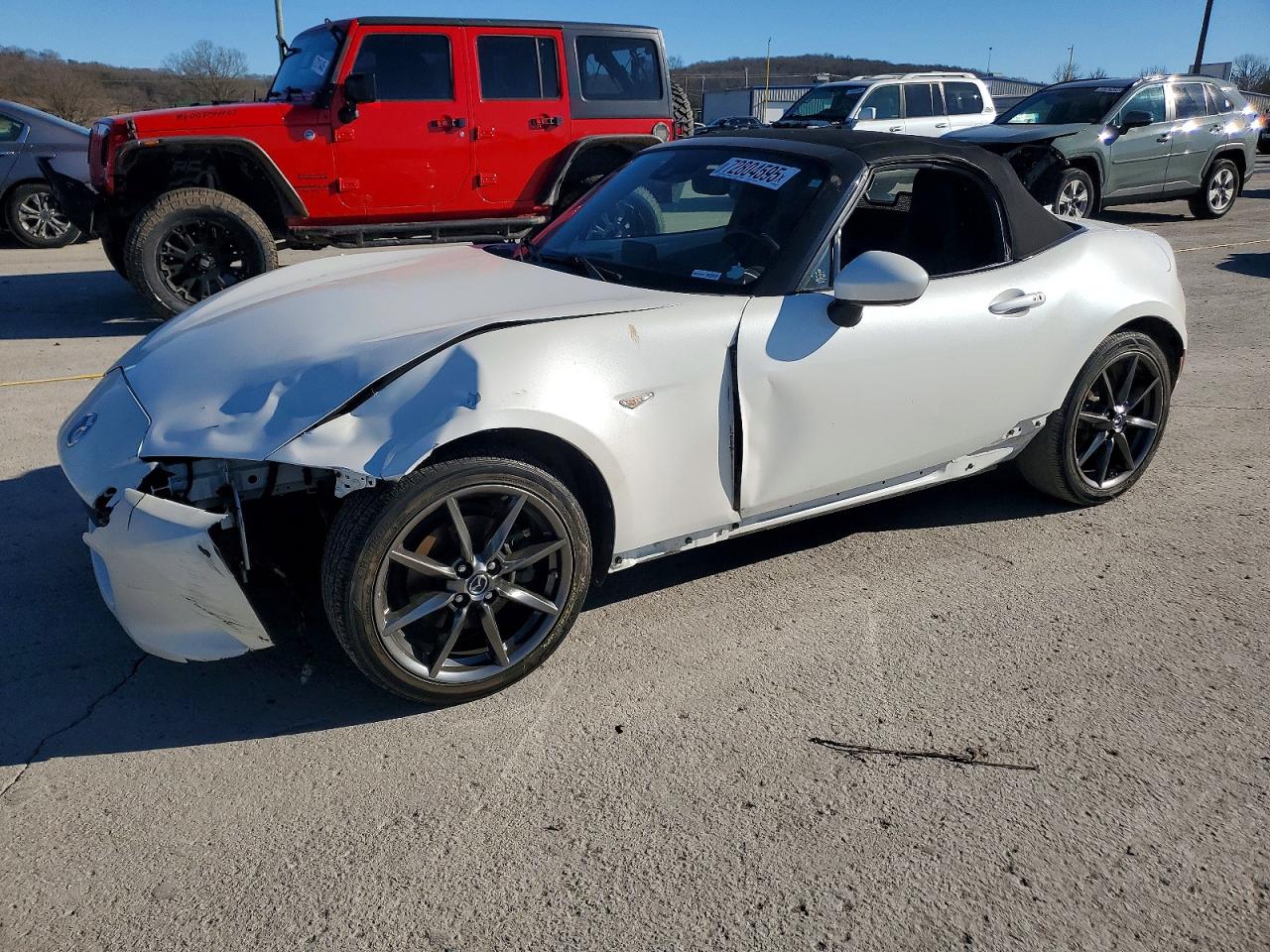 Salvage Mazda Mx5 Image