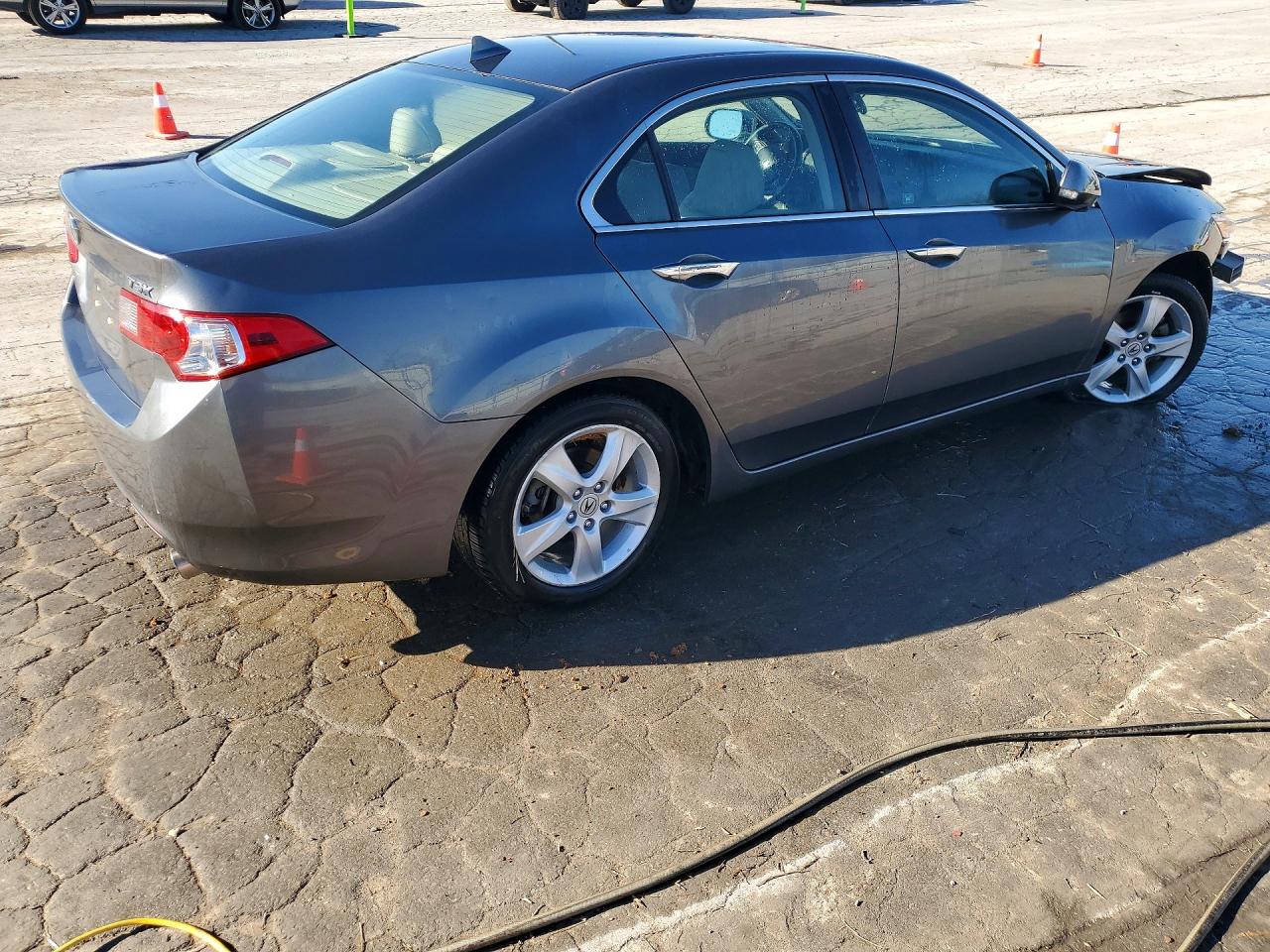 Acura TSX