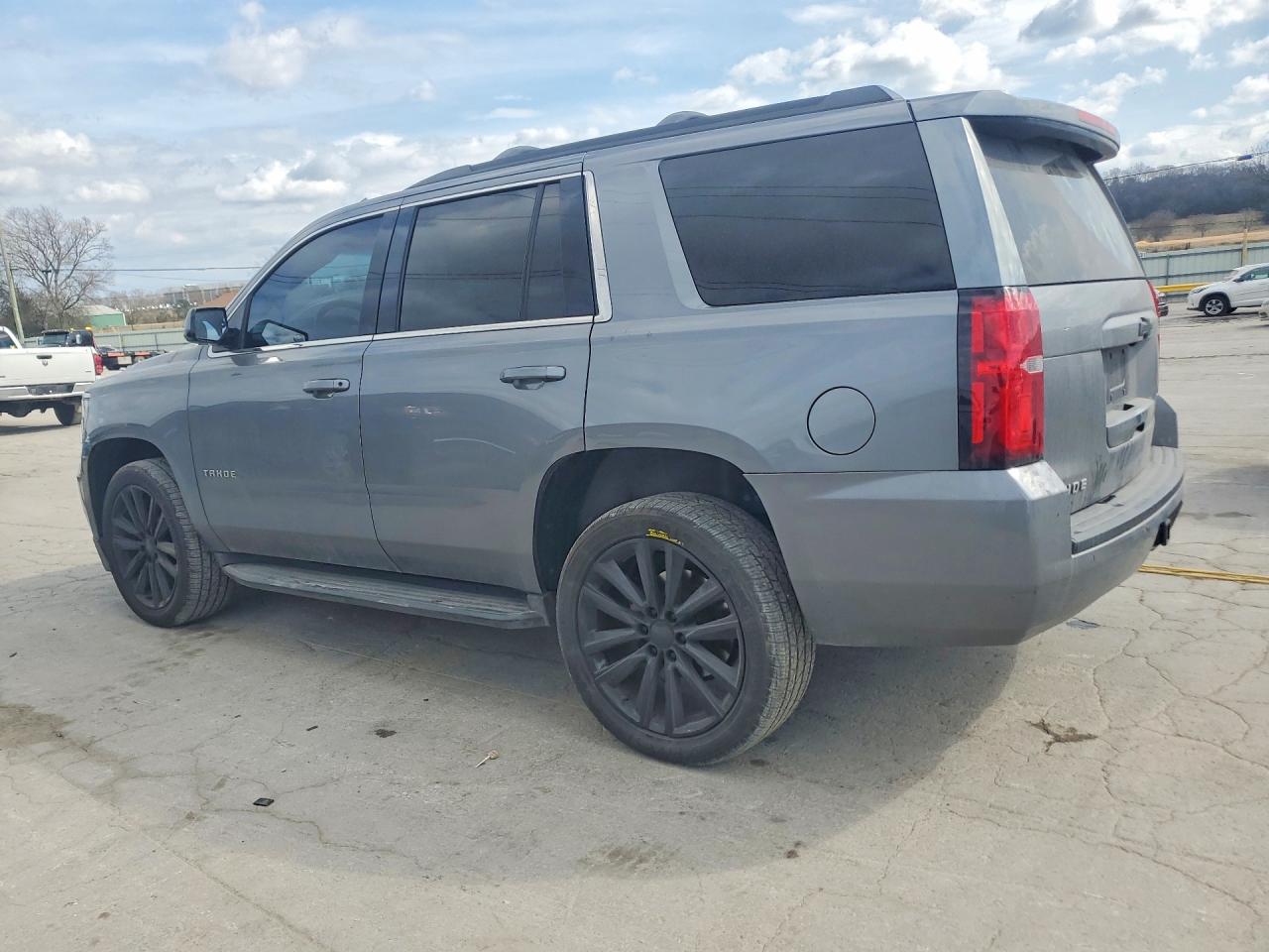 Chevrolet Tahoe C1500 Ls