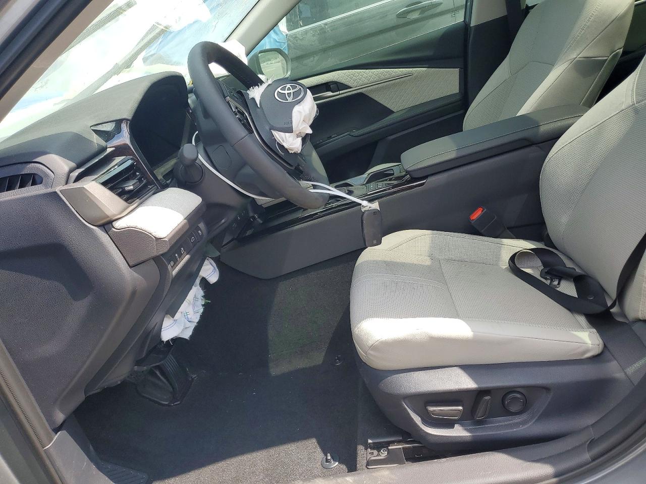 Toyota Camry Xle