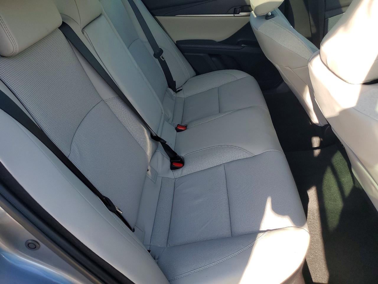 Toyota Camry Xle