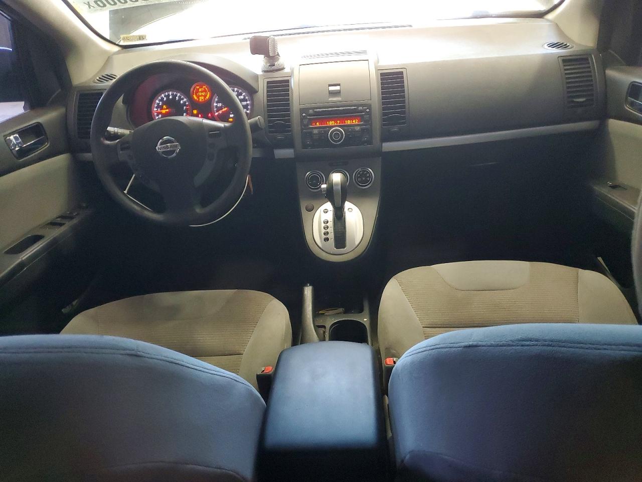 Nissan Sentra 2.0