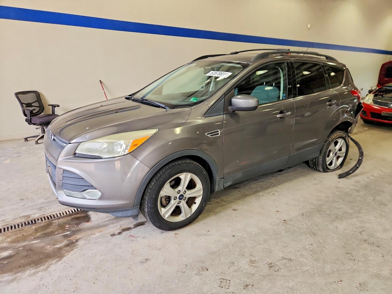 Salvage Ford Escape Image