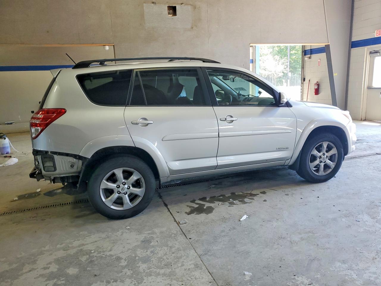 Toyota RAV4 Limited