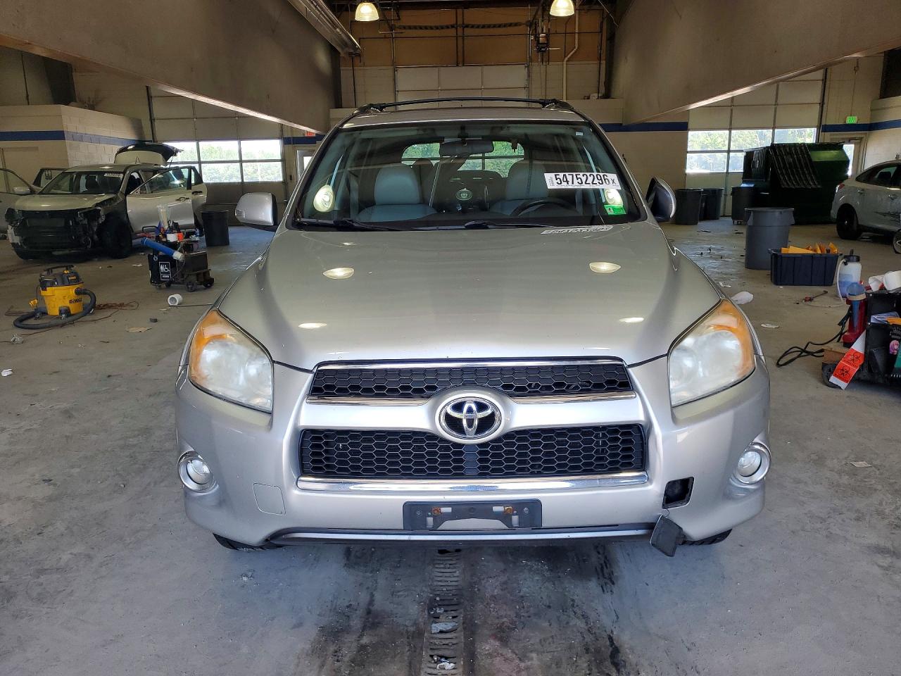 Toyota RAV4 Limited
