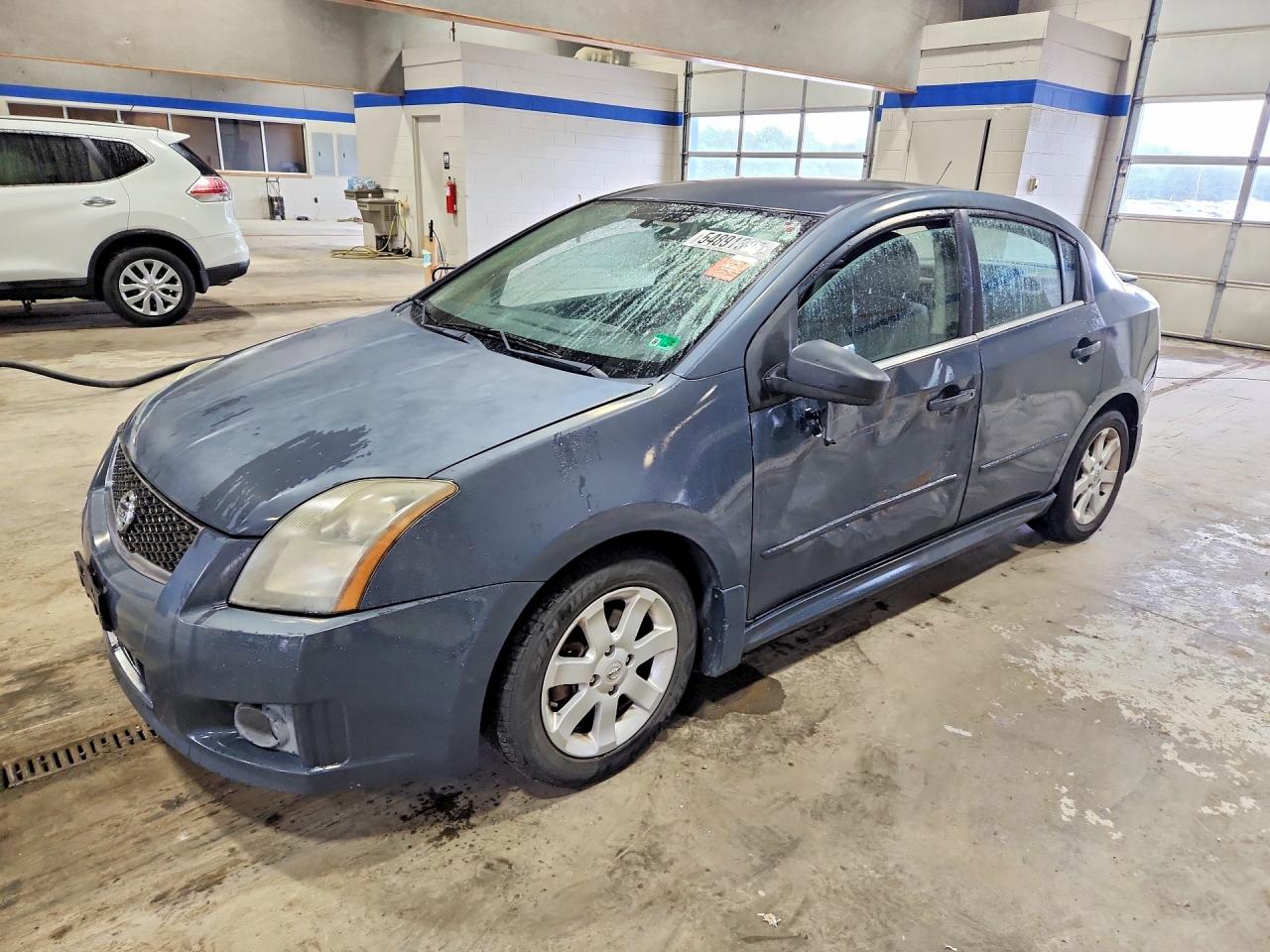 Salvage Nissan Sentra Image