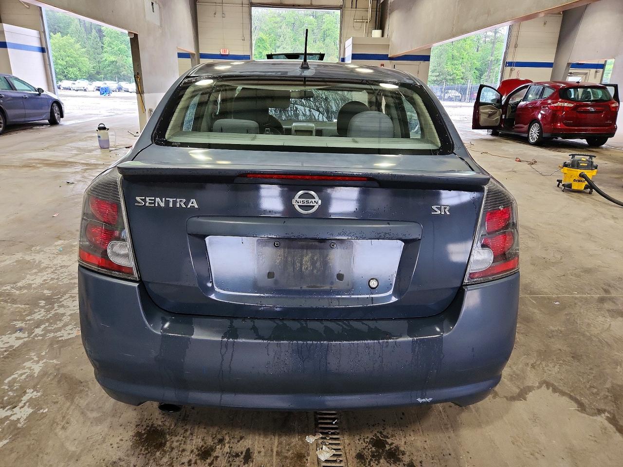 Nissan Sentra 2.0
