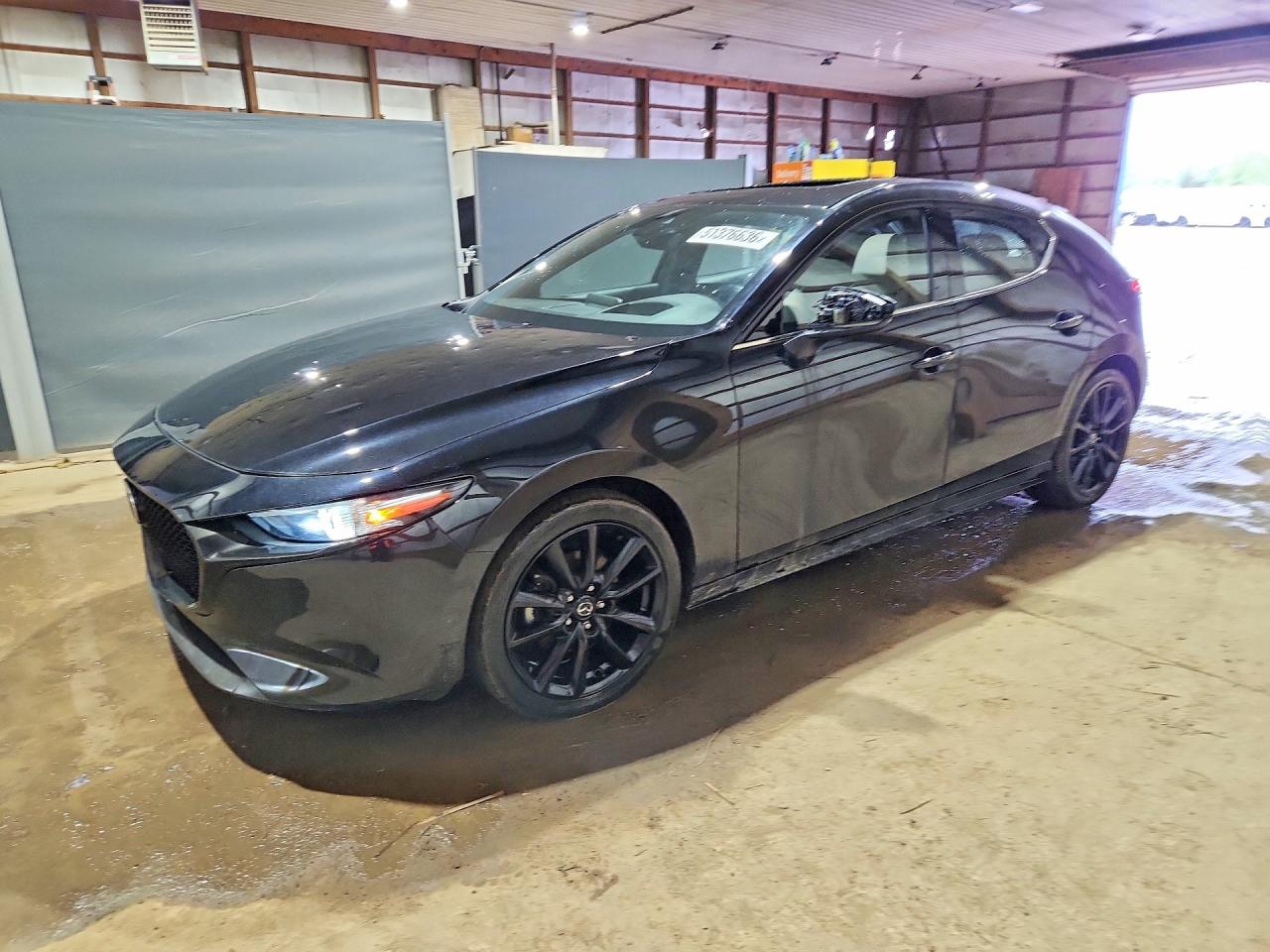 Salvage Mazda 3 Image